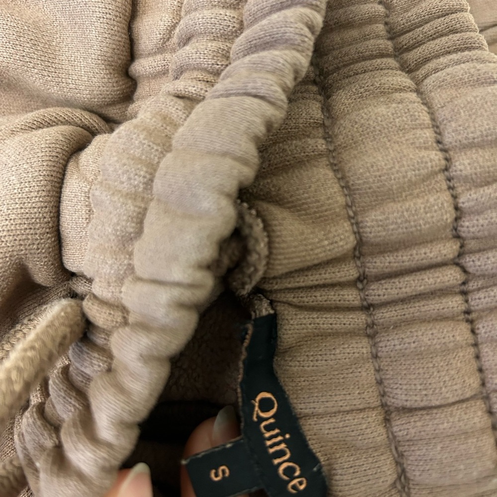 Size XS/S Quince Women's Tan Jogger Set - Picture 4 of 5